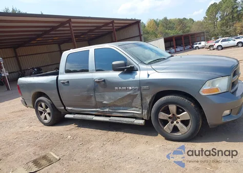 2012 Ram 1500 St z USA, uszkodzony, nr VIN 1C6RD6KT0CS208353